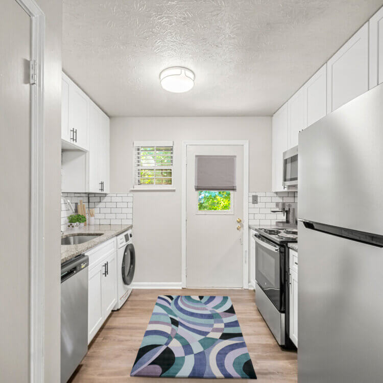 kitchen at smyrna ga apartments